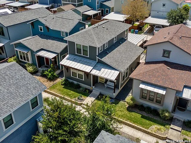 1114 N Olive St — Photo 33