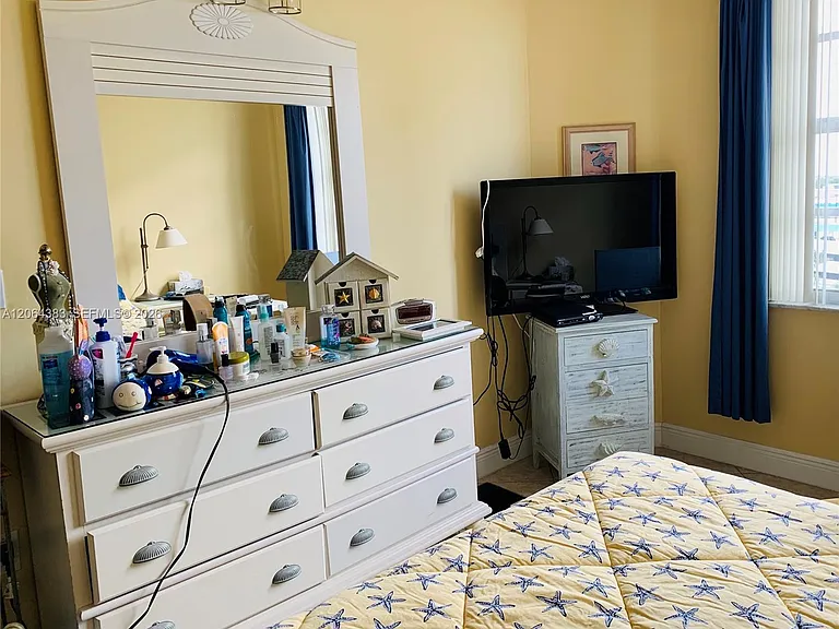 1985 S Ocean Dr #6K — Photo 13