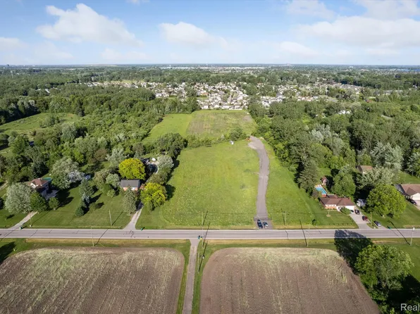 22701 Beech Daly Rd, Flat Rock, MI 48134