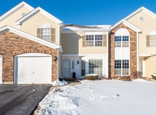 5802 Delaware Ave #5802, Gurnee, IL 60031