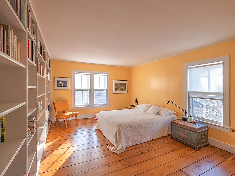 20 Elizabeth St — Photo 8