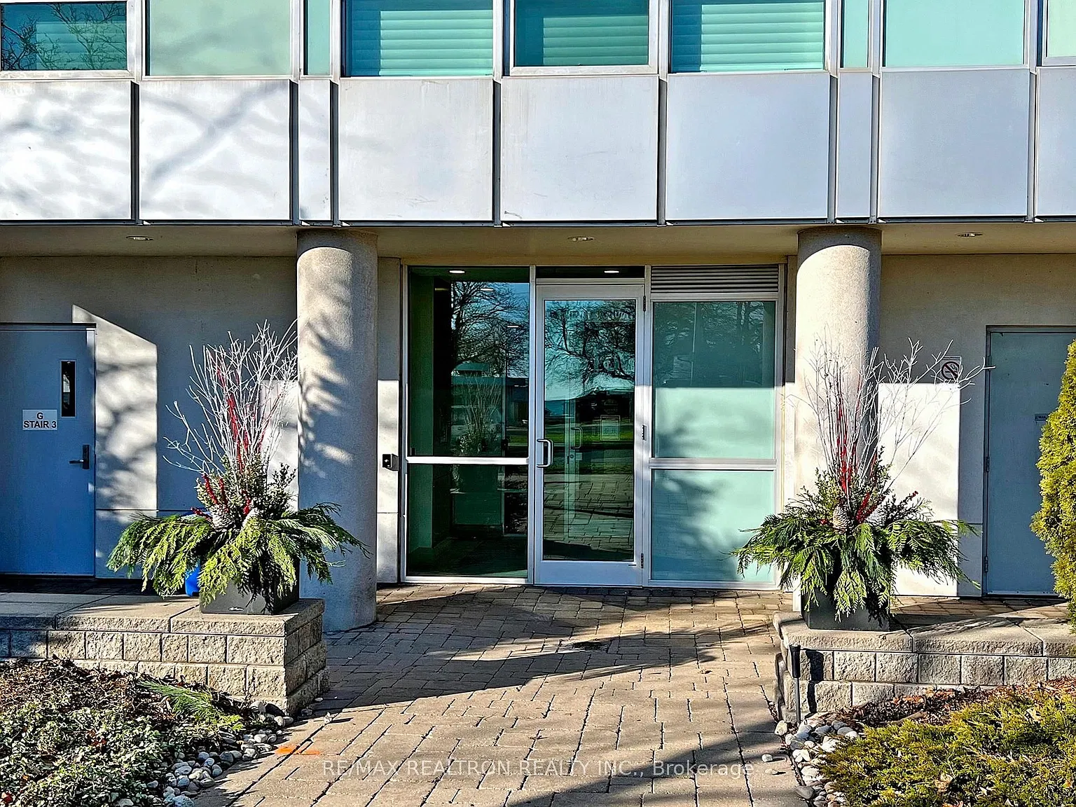 2 bed, $2,600 — Photo 4