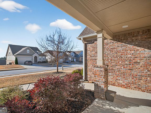 5th image of 6928 Manchester Dr