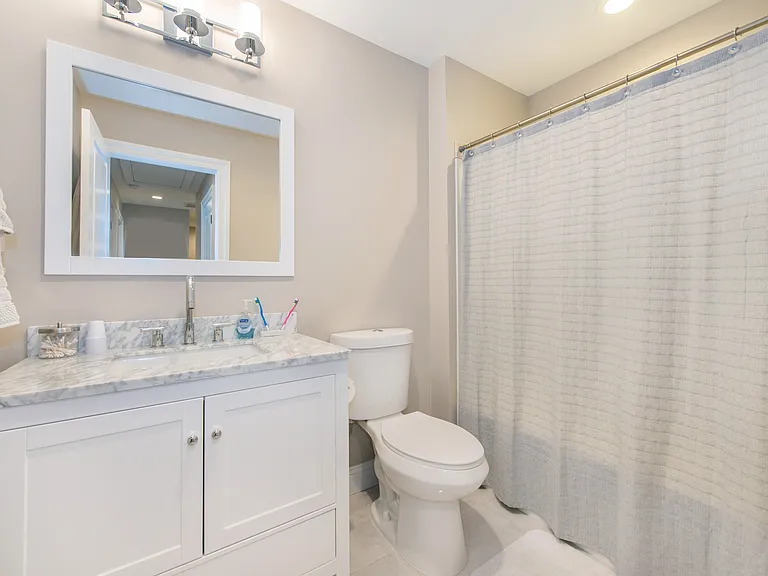 6 Elm St #10 — Photo 21