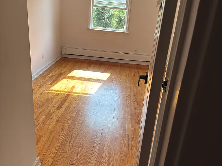 4312 220th St #2 — Photo 7