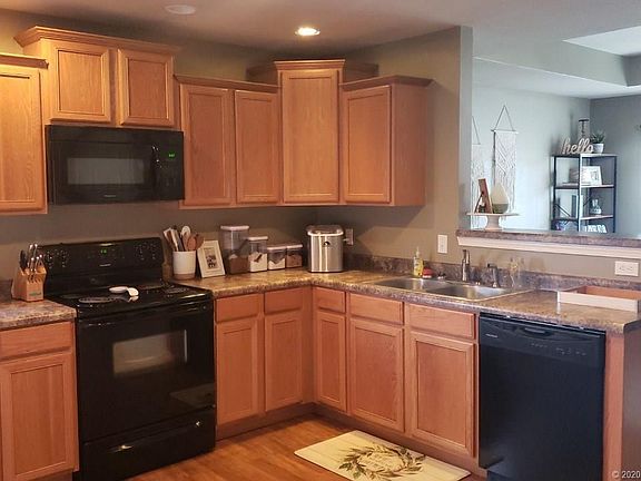 5th image of 2766 Summerfield Pl