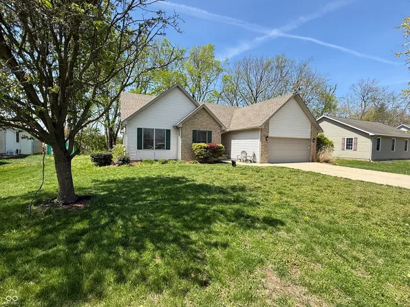 5169 S Glenn St, Terre Haute, IN 47802