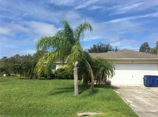 873 Rue Labeau Cir, Fort Myers, FL 33913