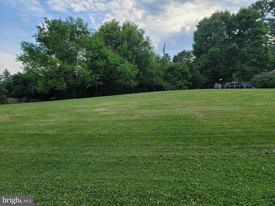 1st image of 0 Eastland Rd