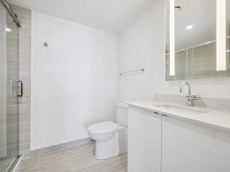 410 Westhaven St — Photo 106