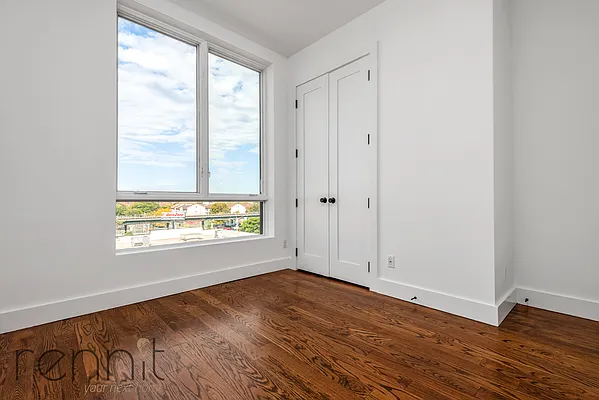 Rented by Rennit Inc. | media 30