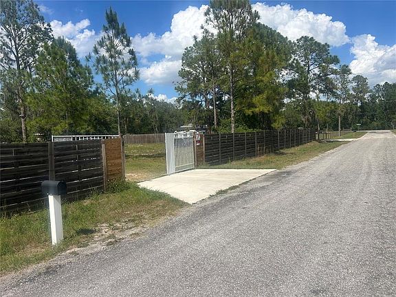 2nd image of 4 Eden Cemetery Rd