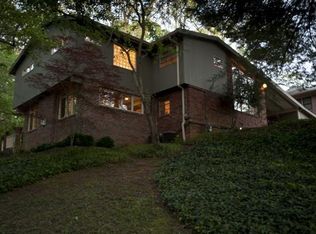 655 Willivee Dr, Decatur, GA 30033