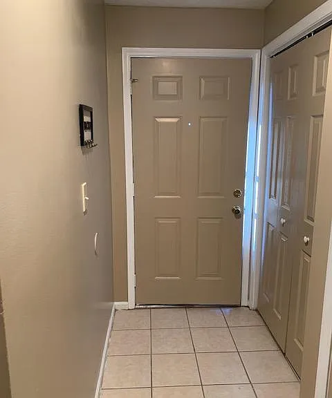 Entrance way. Tiled. Like new.