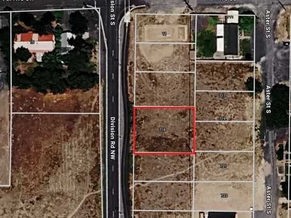 718 S Division, Soap Lake, WA 98851