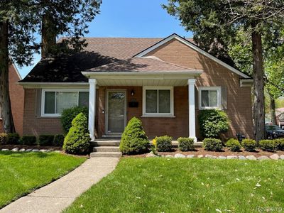 26039 Allor Ave, Huntington Woods, MI, 48070
