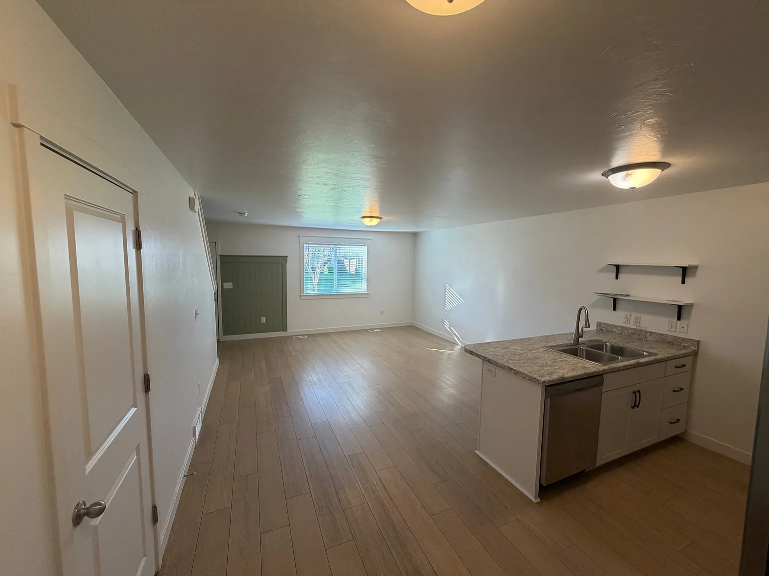 3 Bed 2 Bath Townhome — Photo 2