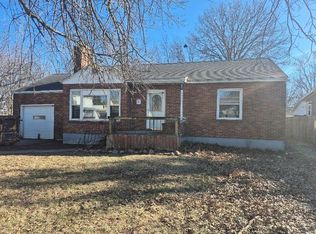 205 S Enos St, Hamilton, MO 64644