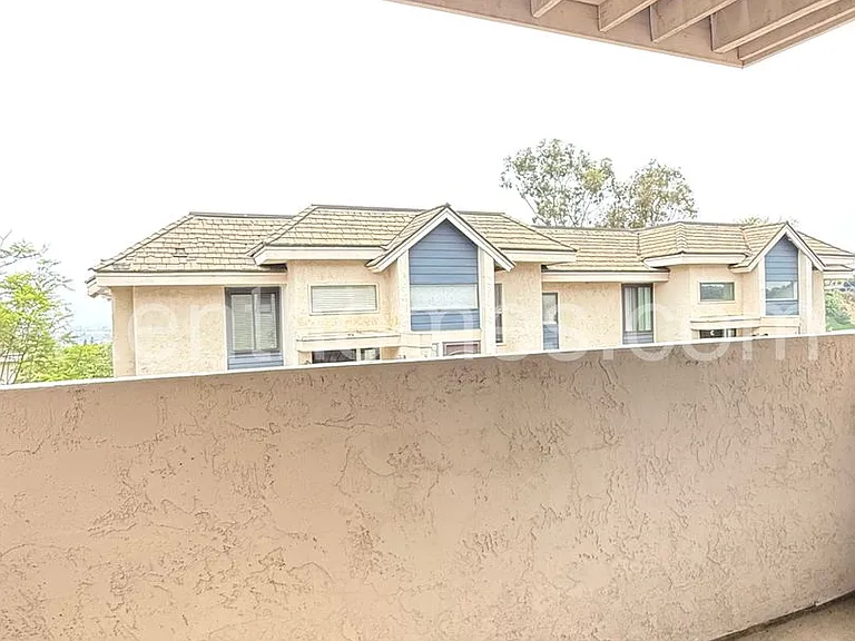 3745C Balboa Ter — Photo 21