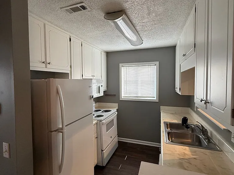 291 Candlebrook Dr — Photo 7