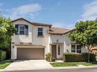 1866 N La Rue Ln, Clovis, CA 93619