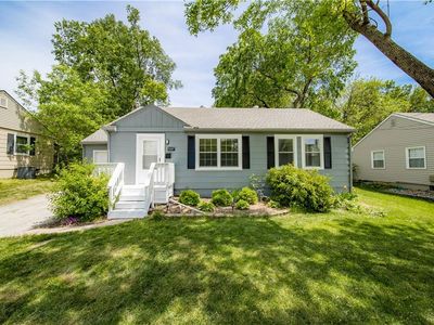 5227 Riggs St, Mission, KS, 66202