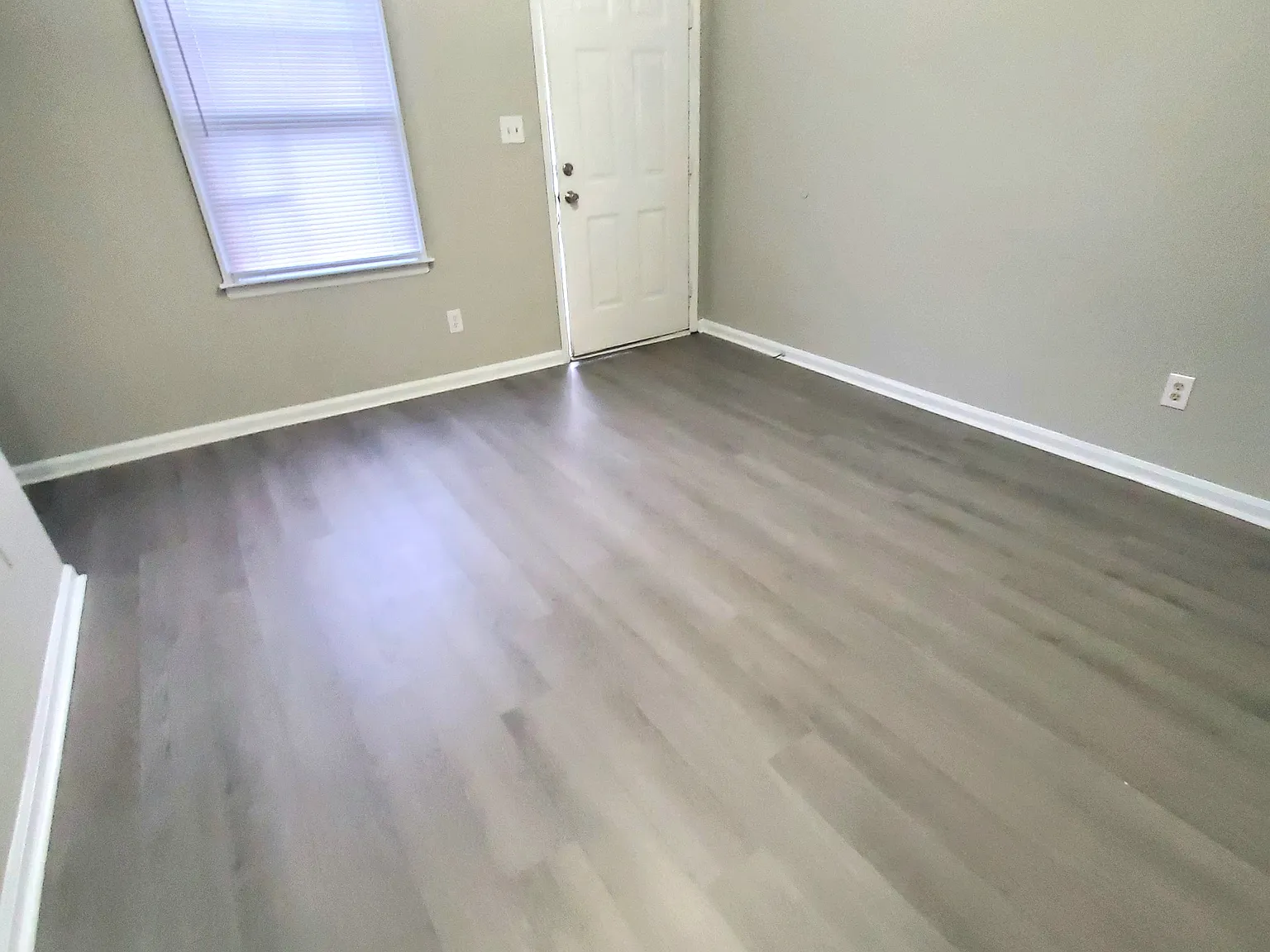 2 bed, $775 — Photo 4