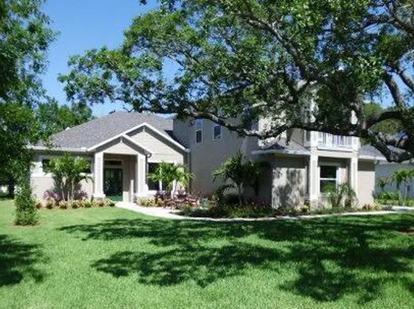 2180 Pennwood Drive, Melbourne, FL 32901