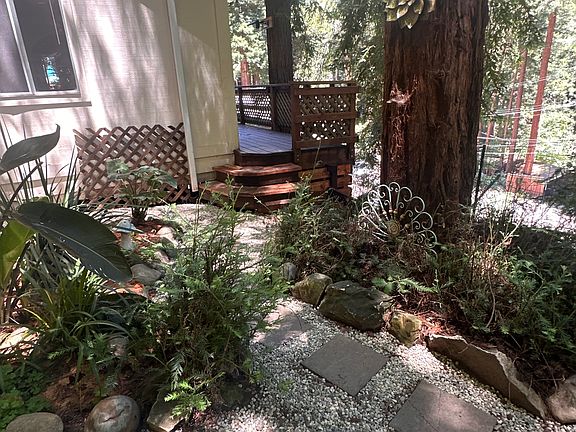 2nd image of 10805 West Dr