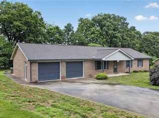 316 Christine Ct, Winston Salem, NC 27127