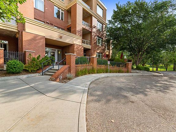 4th image of 24 S Hemlock Cres SW #3113