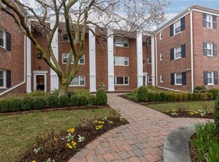 1825 Palmer Ave APT 2C, Larchmont, NY