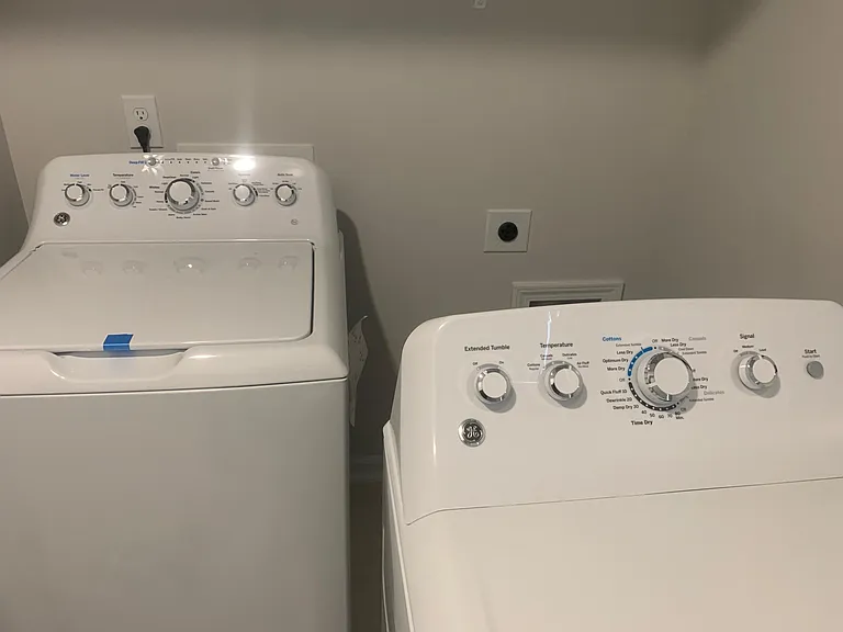 Brand new Washer and Dryer on 3rd Floor.