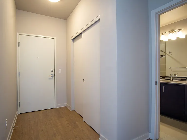 2250 NE Glisan St #410 — Photo 10