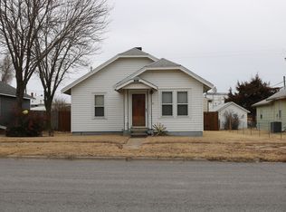 303 E Cottonwood St, Coldwater, KS 67029
