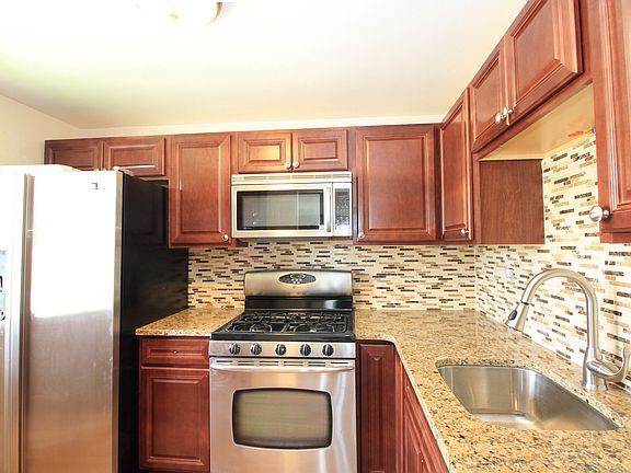 4th image of 1101 Quanset Ct #1101