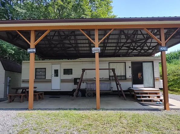 2948 Hog Hollow Rd, East Waterford, PA 17021