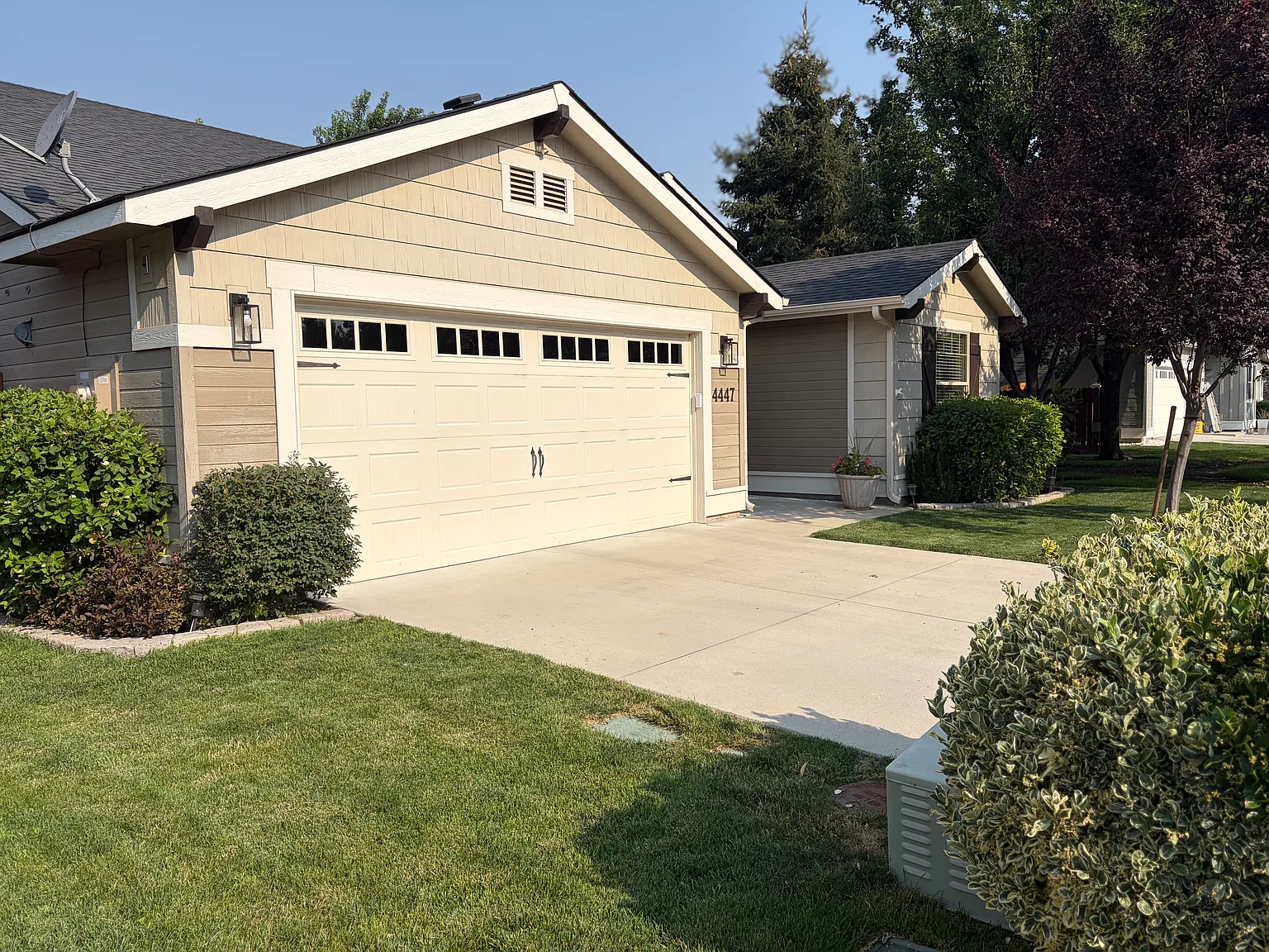 4447 S Cruzatte Ln — Photo 3