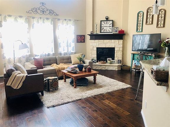 2nd image of 27334 Symphony Creek Ln