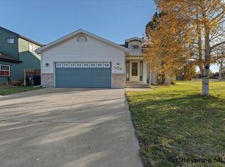 5709 E 13th St, Cheyenne, WY 82001