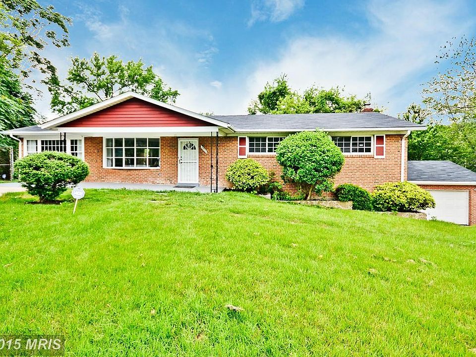 Exterior (Front) View from Cul de Sac