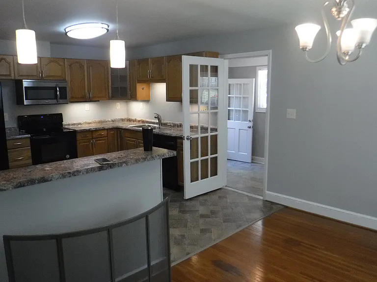 3900 Paisley Pl — Photo 36