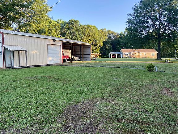 2nd image of 19825 Jones Rd