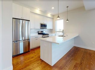 2 Everett Sq #502, Allston, MA 02134