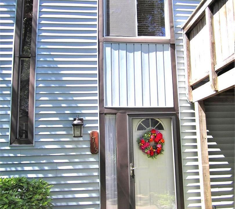 Exterior (Front) Welcome home!