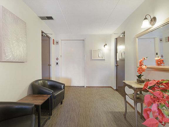 4th image of 5447 W Lawrence Ave APT 204