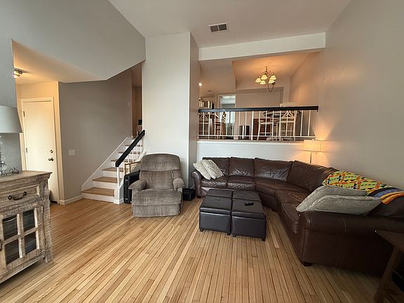 4th image of 380 W Wilson St APT B-102