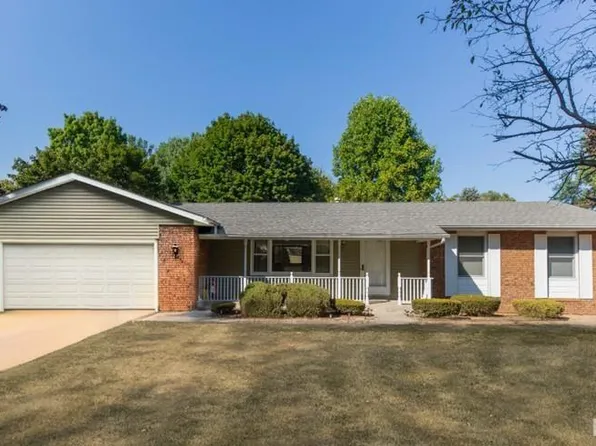 10325 Rustic Oak Ct, Granger, IN 46530