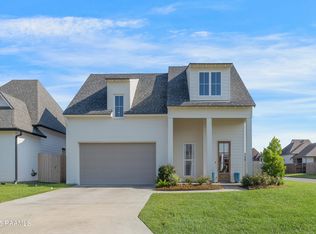 113 Gentle Island Dr, Broussard, LA 70518