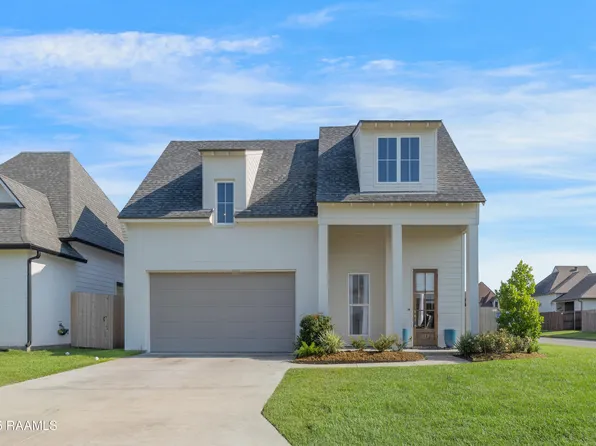 113 Gentle Island Dr, Broussard, LA 70518